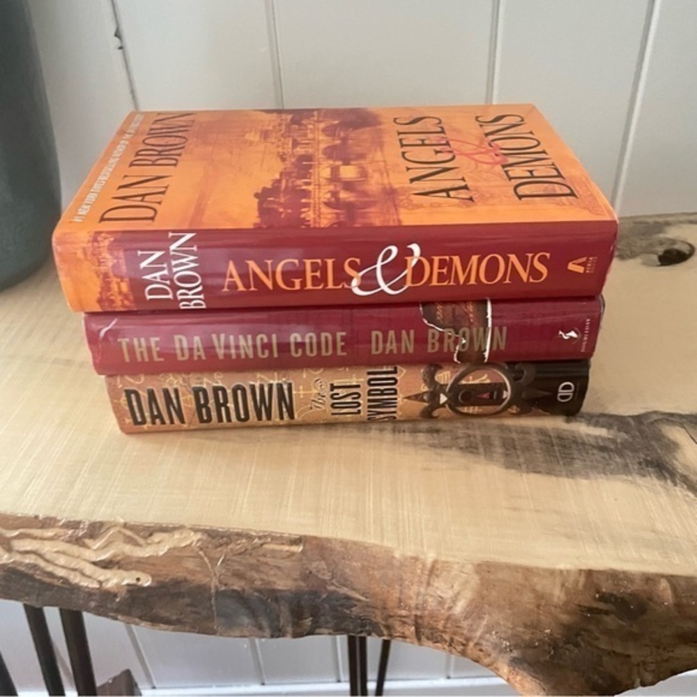 $15 SALE Set of 3 Fiction Book Dan Brown Angel DaVinci Lost Symbol Bestseller